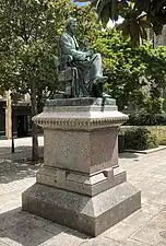 Monument à Laennec (1868), Quimper, place Saint-Corentin.