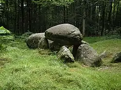 La Pierre Courcoulée.