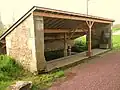 Le lavoir du chemin des Boutières.