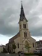 L'église située au cœur du village.