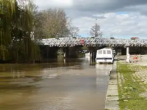 Le pont Saint-Georges.
