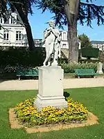 Le Faune flûteur, copie du Louvre ou de Versailles.