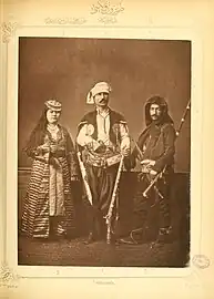 Paysans musulmans des environs de Trébizonde, photographie de Pascal Sébah, 1873.