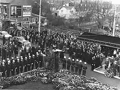 Cérémonies à la suite du coup de grisou du 27 décembre 1974.