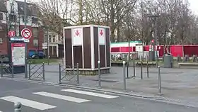 L'entrée de la station.