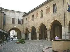 Le broletto de Lodi.