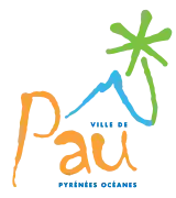 Logo représentant une montagne et un arbre stylisés au trait bleu et vert ; légende ocre-orange et bleue : Pau ville des Pyrénées océanes.