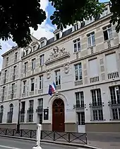 No 17 : lycée Montaigne.