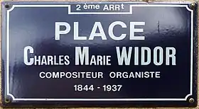 Voir la plaque.