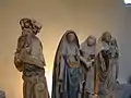 Mise au tombeau, groupe de droite.