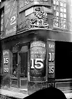 Enseigne du rémouleur vers 1892 (photographie de Paul Robert).