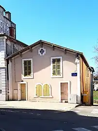 no 2 : temple de la loge maçonnique montoise