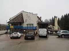 Restaurant « Au Moulin des Truites Bleues » de Saint-Laurent-en-Grandvaux.