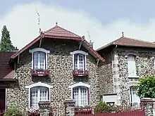 Maison en meulière sur l'avenue Marceau à Drancy