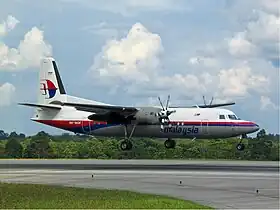 Un Fokker 50 de la Malaysia Airlines semblable à celui impliqué dans l'accident.