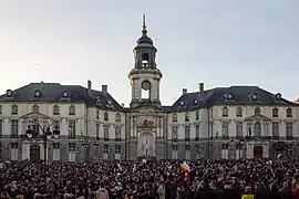 À Rennes.