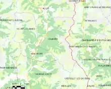 Carte élémentaire montrant les limites de la commune, les communes voisines, les zones de végétation et les routes
