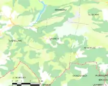 Carte élémentaire montrant les limites de la commune, les communes voisines, les zones de végétation et les routes