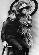 Albert et sa sœur Maria (Maja).