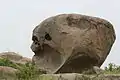 Rocher en forme de tête humaine.