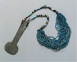 Collier Ménat de Malqata, fin de la XVIIIe dynastieMetropolitan Museum of Art.