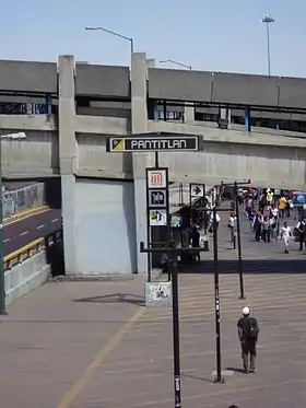 Accès à la station.