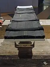 Coupe du tapis de pilotage automatique.