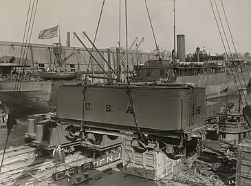 Chargement d'un tender.