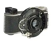 Montage photo reproduisant un Minifex