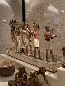 Modèles de porteurs d'offrandes. Bois peint/gesso, v. 1800. Neues Museum