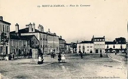 Maison Marrast, au fond de la place du Commerce