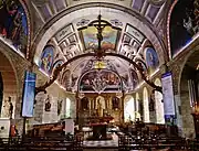 Vue du chœur depuis la nef.