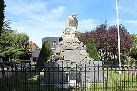 Monument aux morts.