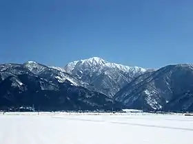 Vue du mont Arashima depuis Ōno