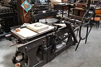 voir la légende ci-après