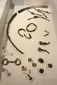 Matériel d'une tombe à char, Orval (Manche).