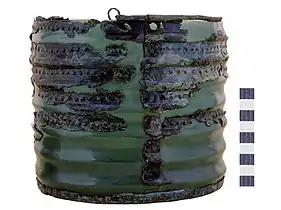 Ciste cinéraire « à cordons », période « Golasecca II A ».