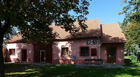 Nákří : la mairie.