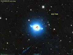 NGC 7009 par le relevé Pan-STARRS.