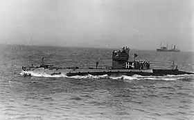 illustration de USS H-4 (SS-147)