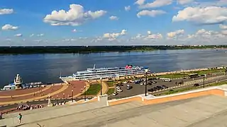 Le grand escalier de Tchkalov.