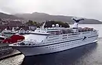 Photographie en couleurs du navire de croisière Magellan à Bergen en octobre 2015.