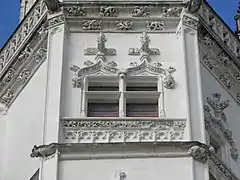 Fenêtres de la chambre haute.