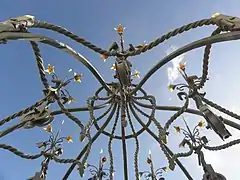 Détail de la ferronnerie.