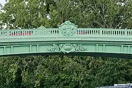 Décor de la clé (vu de l'Edre)