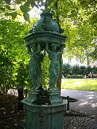Fontaine Wallace sud-ouest.