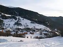 Vue panoramique du chef-lieu de Notre-Dame-du-Pré en hiver