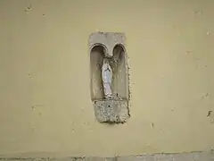 Niche mariale,  impasse de la Danelle.