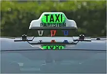 Nouveau lumineux de taxi vert et rouge