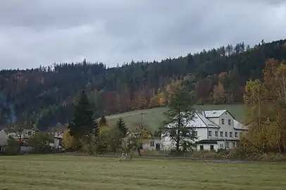 Maisons à Nové Purkartice.